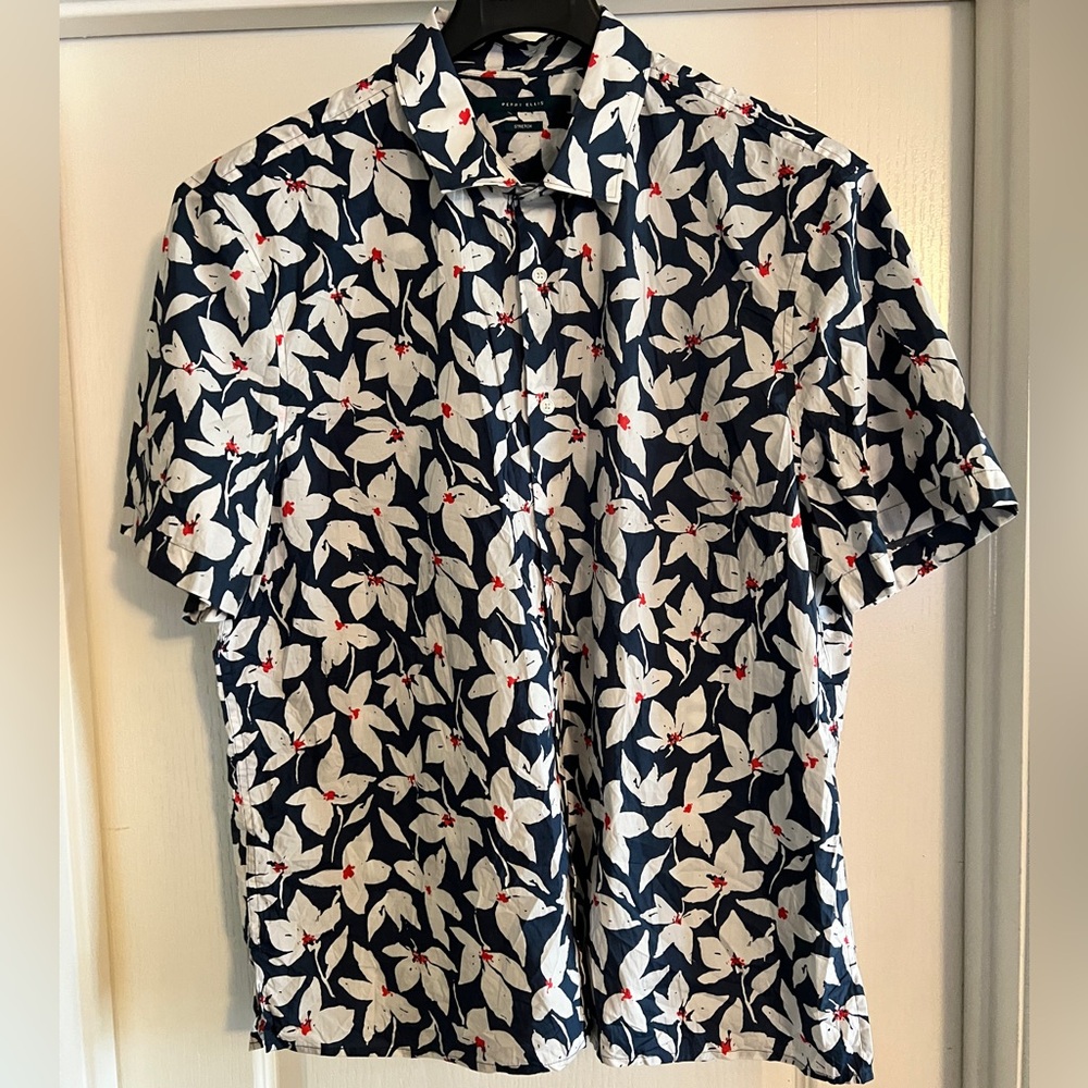 Perry Ellis Floral Navy and White Men's Shirt size XXL